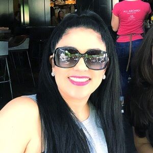 Meet your Posher, Kim